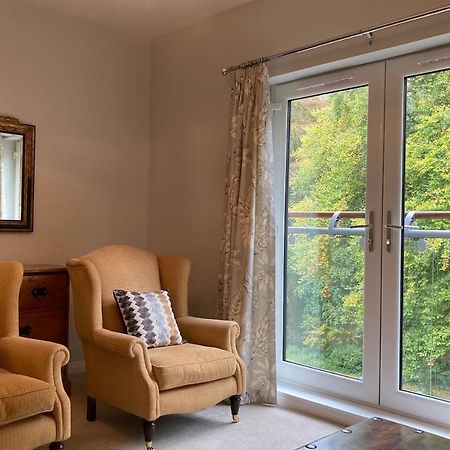 Hedgefield House - Serene Top Floor Flat 因弗内斯 外观 照片